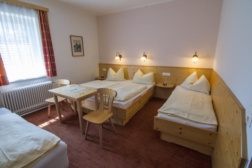Triebenerhof Hotel Екстериор снимка