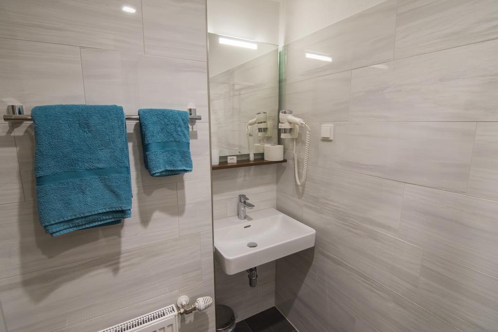 Triebenerhof Hotel Екстериор снимка