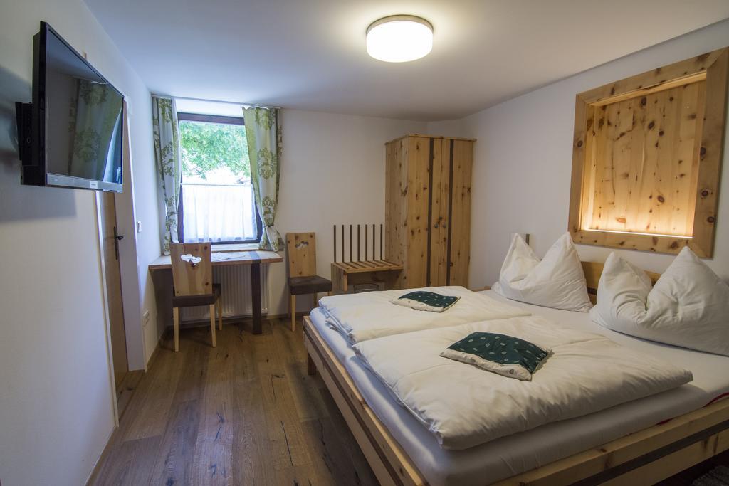 Triebenerhof Hotel Екстериор снимка